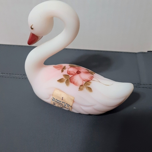 Fenton Glass Satin Rosalene Pink Swan Figurine Hand Painted Artist Signed - Picture 7 of 16